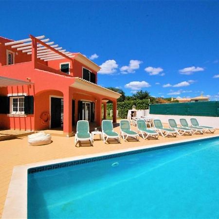 Villa Mikael - Free Wi-Fi - Aircon - Private Pool By Bedzy 알부페이라 외부 사진